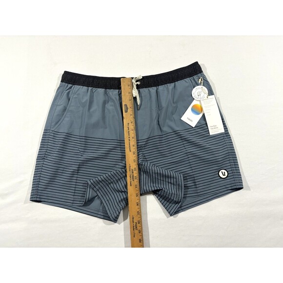 Vuori Kore Mens Light Azure Blue Stripe V367 Lined Athletic Shorts Gym 2XL NWT - Picture 4 of 7